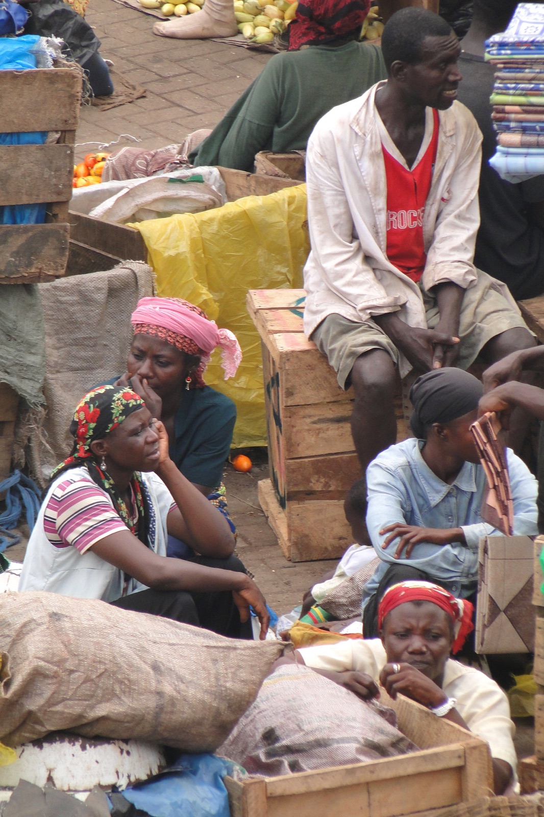 Market sellers in Kejetia Market in Kumasi